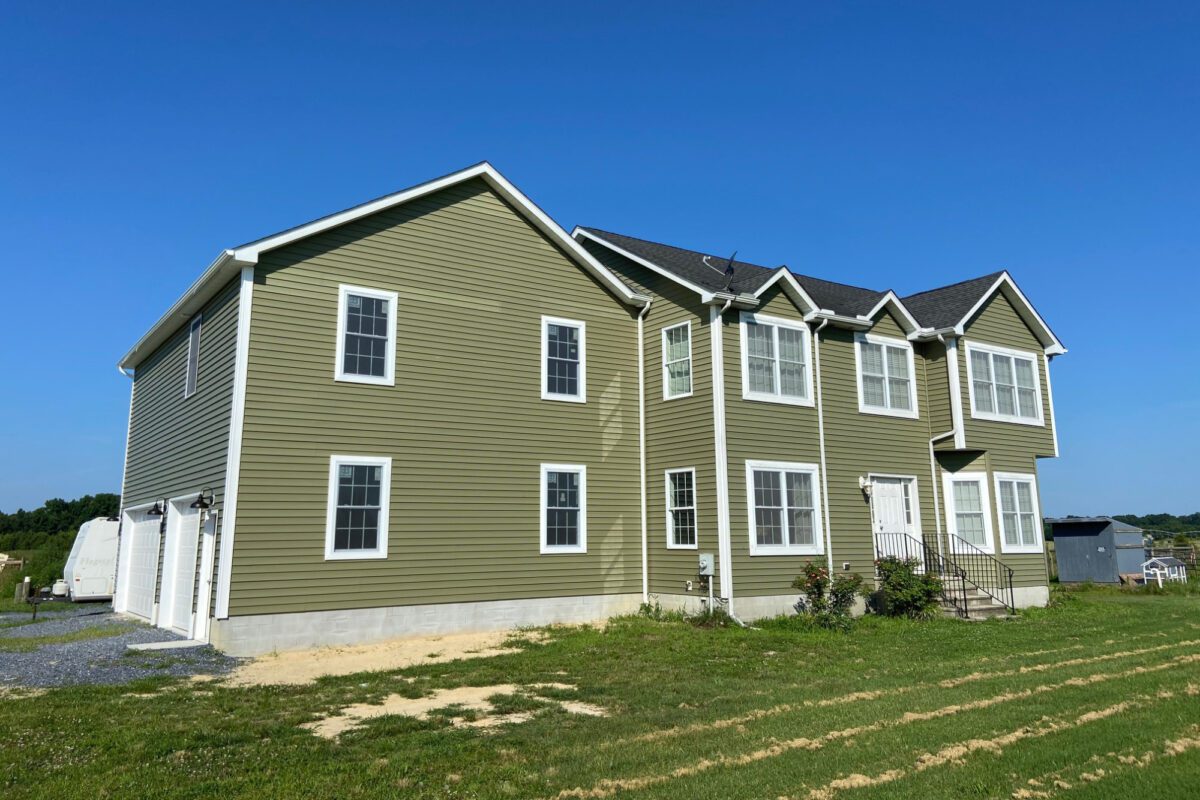 Completing a 2Story Garage Addition Seely Homes, LLC
